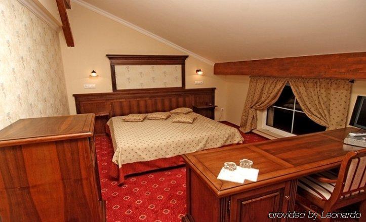 Hotel Casa De La Rosa Timisoara Room photo